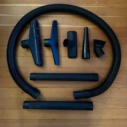 Photo of free Wet/Dry Shop Vac (West Seattle Admiral) #4