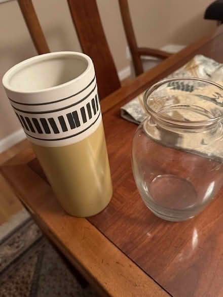 Photo of free Various flower vases (San Rafael) #1