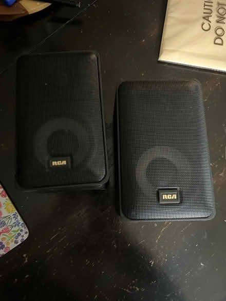 Photo of free Pair of RCA speakers (Country Club Park/Mid City) #1