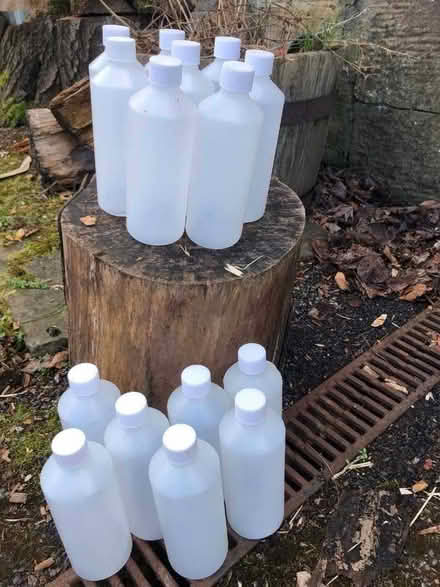 Photo of free Screw Top Plastic Bottles (Hornby LA2) #1