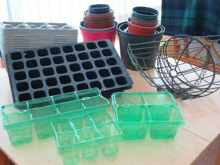 Photo of free Various sized plastic garden pots (Southdown) #1