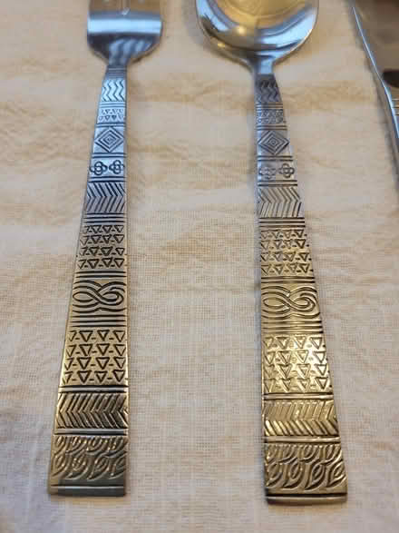 Photo of free silverware set (Somerville (Union Sq)) #1