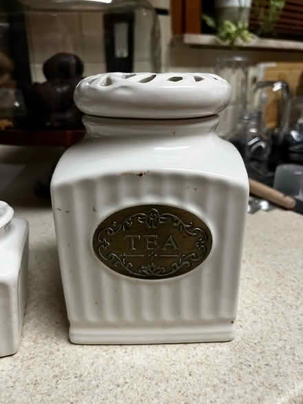 Photo of free Tea canister and sugar canister (Roselle Park) #4