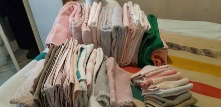 Photo of free Old towels (North Toronto) #1