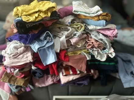 Photo of free Job lot of girl clothes (SE5 camberwell) #1