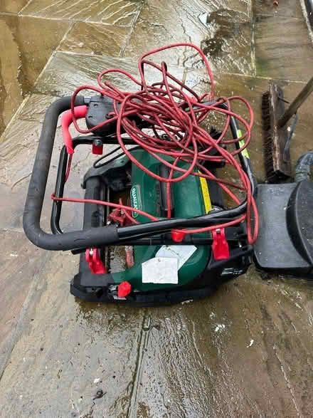 Photo of free Lawn mover - parts or repair (Ashurst Wood RH19) #2