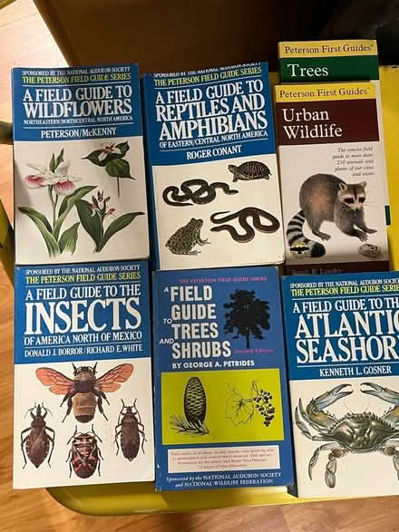 Photo of free Field guides (Seaford, NY) #1