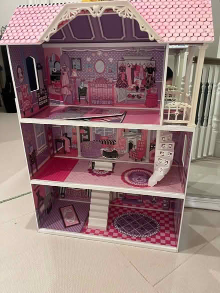 Photo of free Wooden dolls house/ bookcase (Cheam) #1