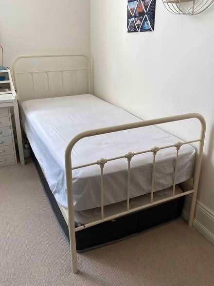 Photo of free Metal single bed frame (Brighton, BN1) #1