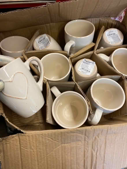 Photo of free 12 new heart mugs (Bolton Le sands) #1