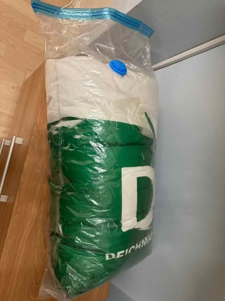 Photo of free Single Duvet light weight (E8) #1