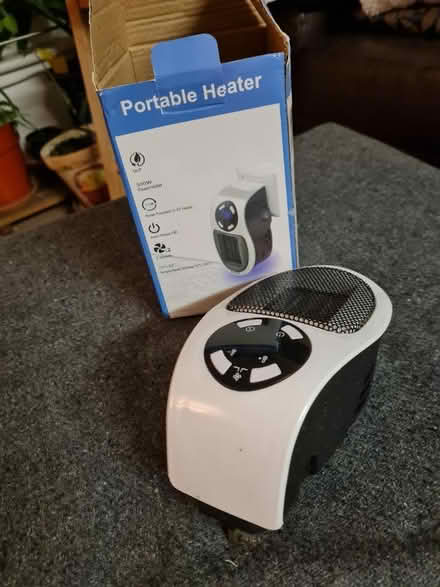 Photo of free Portable heater (Near Holborn/Rosebery Ave) #2