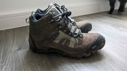 Photo of free Hiking boots size 7 (women) (W3) #2