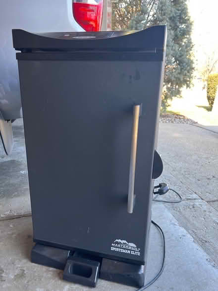 Photo of free Masterbuilt Sportman Elite (96th & Fallcreek) #2