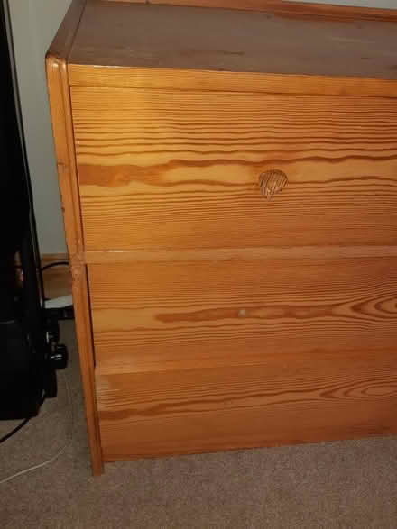 Photo of free Chest if drawers in need of some TLC (Fleetville AL1) #1