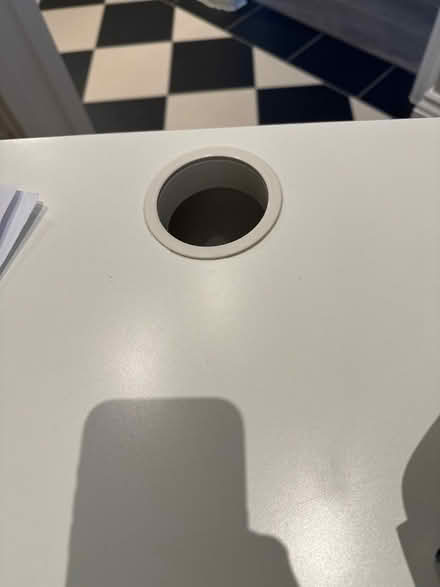 Photo of free Kids desk (W11) #4