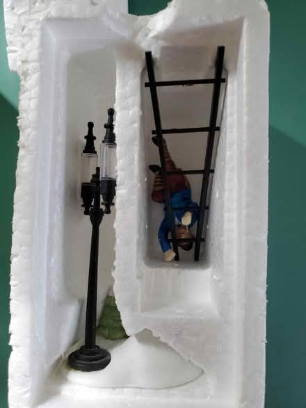Photo of free Dickens Village Lamplighter (Andover) #3