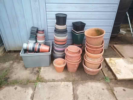 Photo of free Garden pots (Earlswood, Redhill RH1) #1