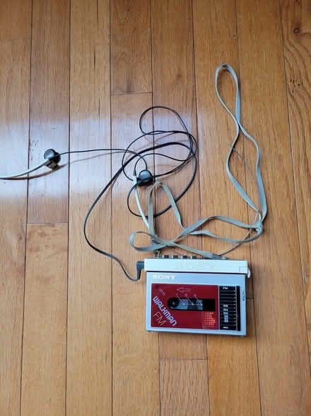 Photo of free Sony Walkman FM (Prospect Heights) #1