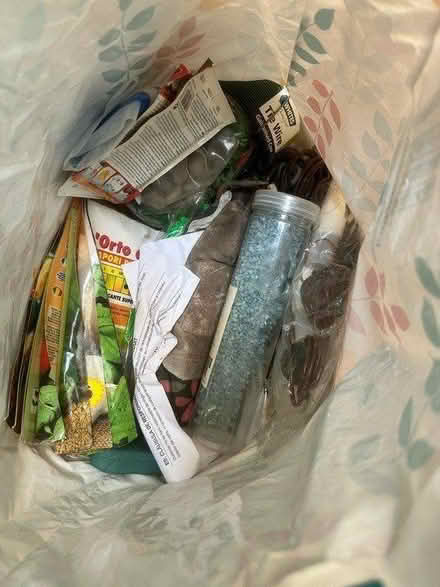 Photo of free Few house clearance items (E8) #3