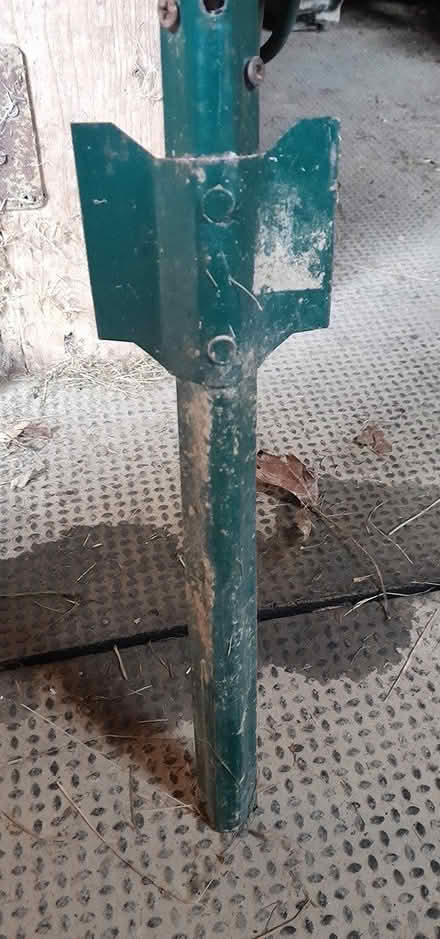 Photo of Metal fence posts (1690 Swan Lake Ave, Swanville) #3