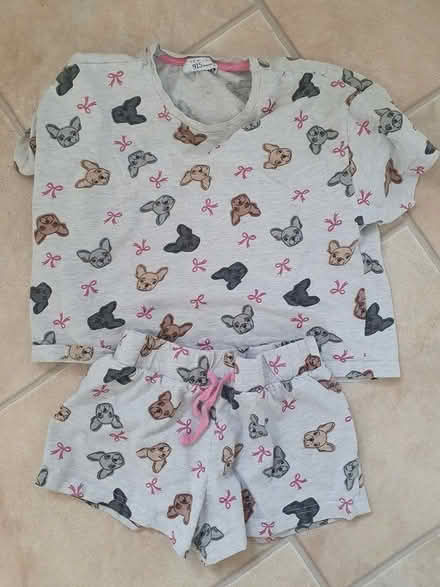 Photo of free Girls pyjamas New Look size S (Rushden NN10) #1