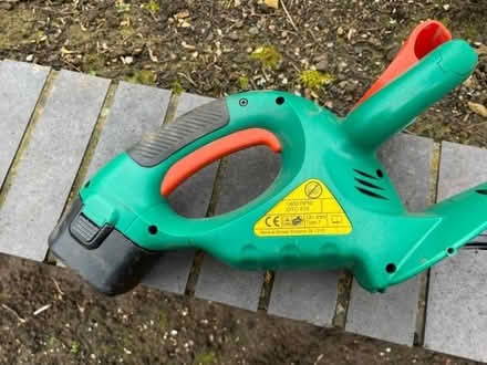 Photo of free Black &Decker 12Volt hedge trimmer (Scunthorpe DN15) #3