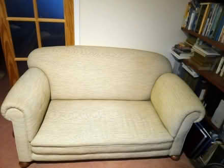 Photo of free 2 seater low rise vintage sofa (Franklands Village RH17) #2