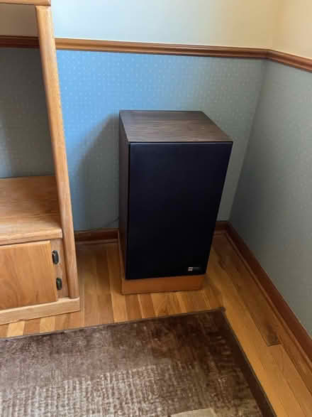 Photo of free ess speakers (Arlington Heights -South) #1