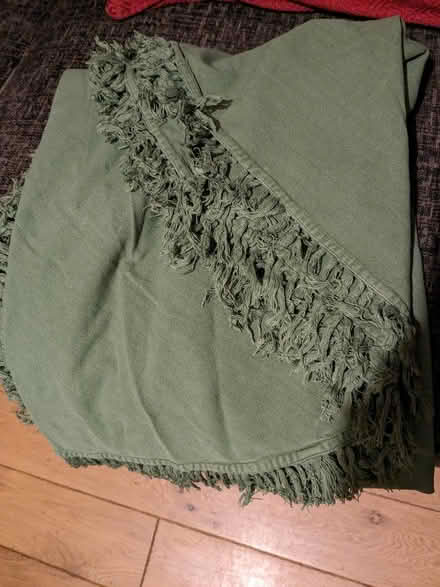 Photo of free Table cloth (Enfield EN1) #2