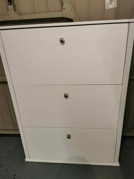 Photo of free Shoe storage unit (SN15) #1