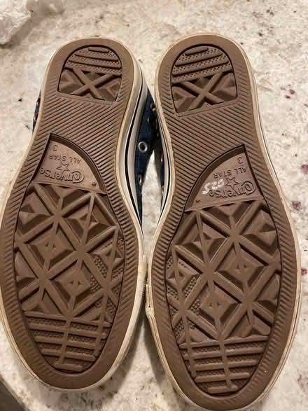 Photo of free Woman's All Star Sneakers (Rutherford NJ) #4