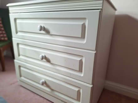 Photo of free Chest of drawers (Southcote RG1) #1