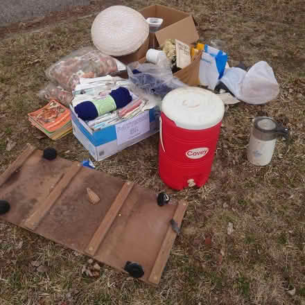 Photo of free pile by the road (407 w Ash st) #2