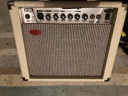Photo of free Electric Guitar Amp (SW4) #1