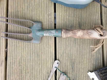 Photo of free Garden hand fork, basket (Sherwood Nottingham NG5) #2