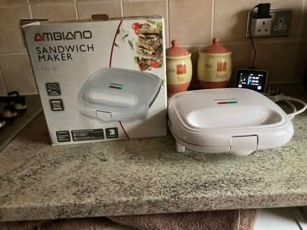 Photo of free One sandwich toaster (Ponders End EN3) #1