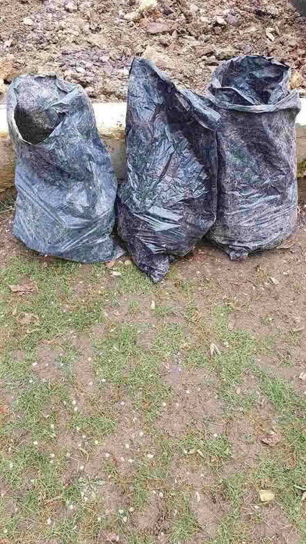 Photo of free broken bricks and hardcore (Ravensbourne BR1) #1