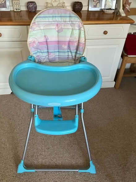 Photo of free High chair (Wallington) #1