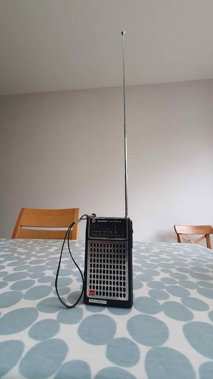 Photo of free MW / AW radio (Broadwater BN14) #3