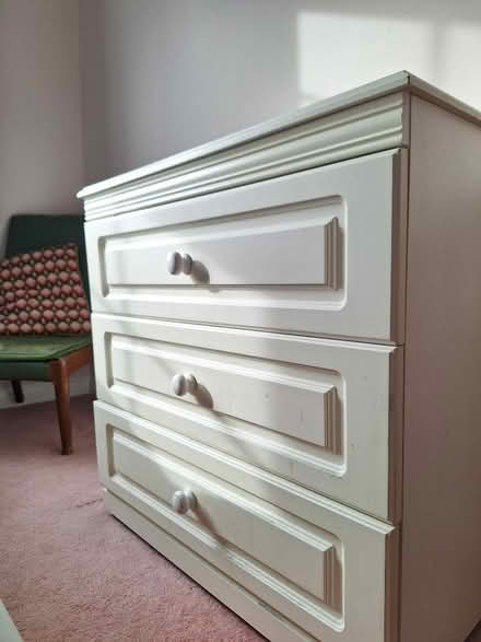 Photo of free Chest of drawers (Southcote RG1) #2