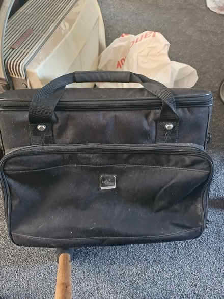 Photo of free Fugitsu Siemens laptop bag (Hilltop AL10) #1