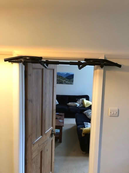 Photo of free Pull up bar (Emsworth) #3