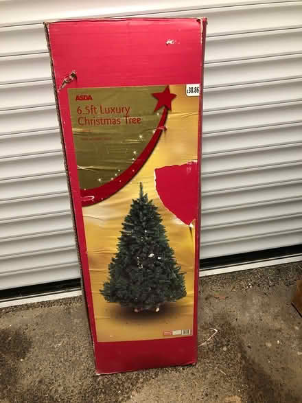 Photo of free Christmas tree (SK14 Hyde) #1