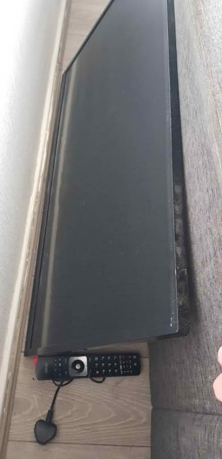 Photo of free Bush 40" tv (Dukinfield) #1