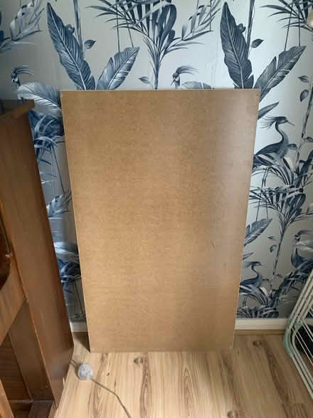 Photo of free White mdf board (Worcester Park KT4) #1