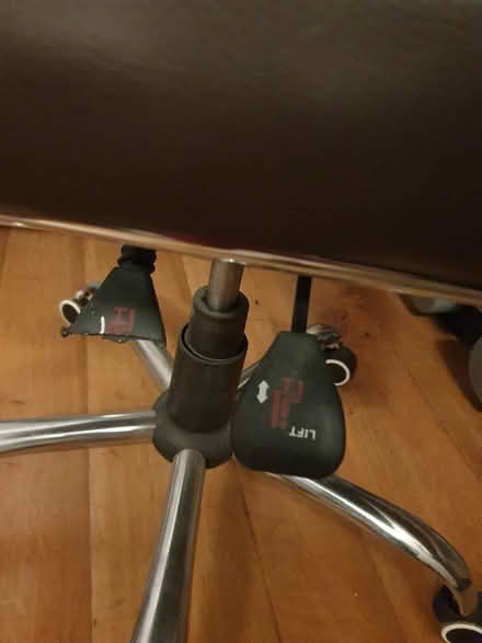 Photo of free Leather large office chair (Hooton CH66) #1