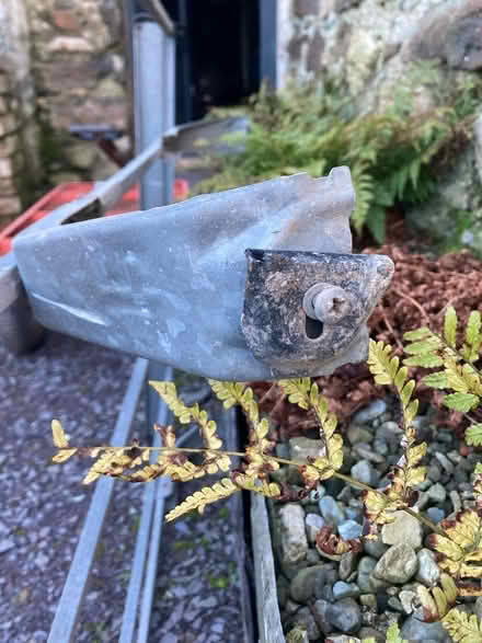 Photo of free Car roof rack (Penisarwaun LL55 3) #2