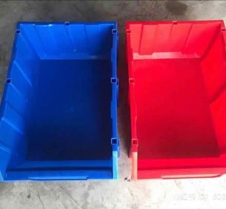Photo of Large storage containers (L27) #2
