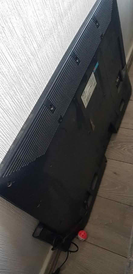 Photo of free Bush 40" tv (Dukinfield) #2